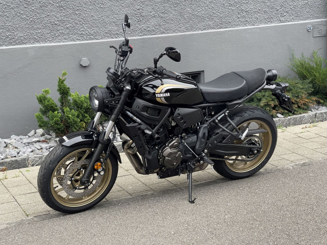 YAMAHA XSR 700 Retro Neufahrzeug