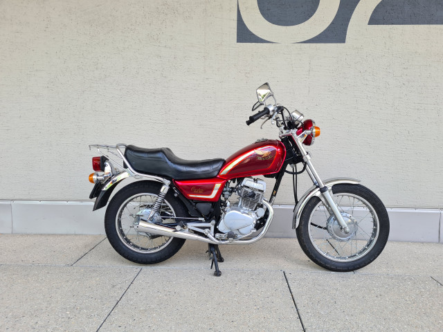 HONDA CM 125 C Custom Occasion