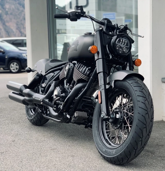 INDIAN Chief Bobber Dark Horse Custom Neufahrzeug