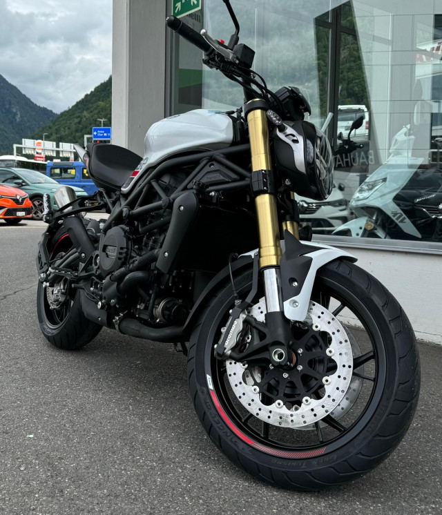 BENELLI 752S Naked Moto neuve