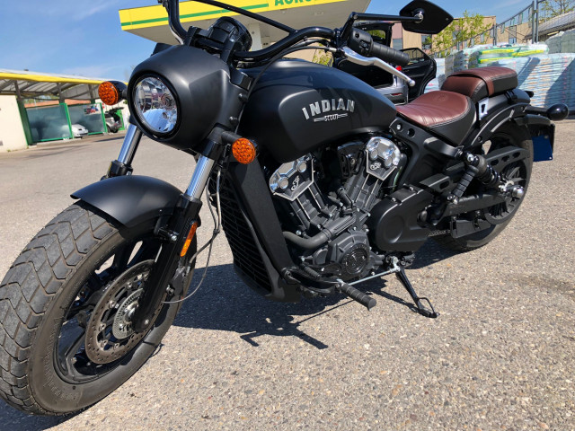 INDIAN Scout Bobber Custom Usato