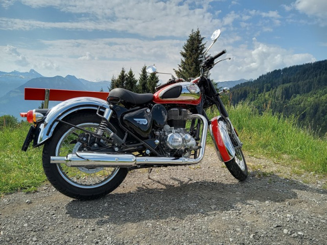 ROYAL-ENFIELD Classic 350 Retro Usato