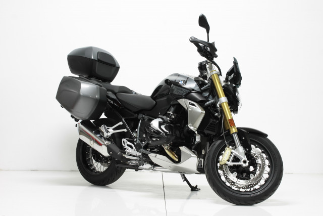 BMW R 1250 R Triple Black Naked Usato