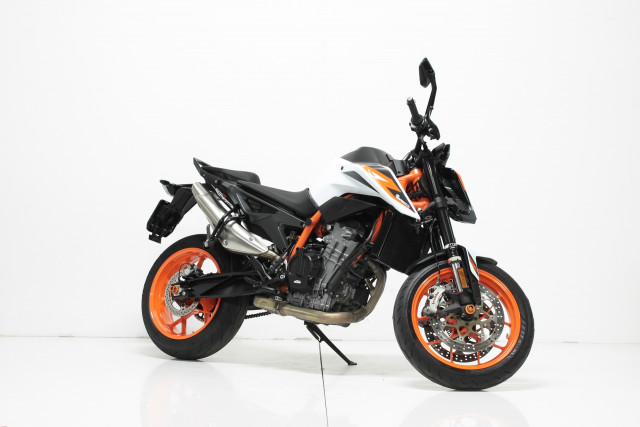 KTM 890 Duke R Naked Occasion