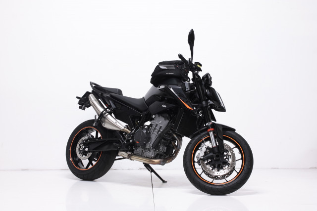 KTM 890 Duke Naked Occasion