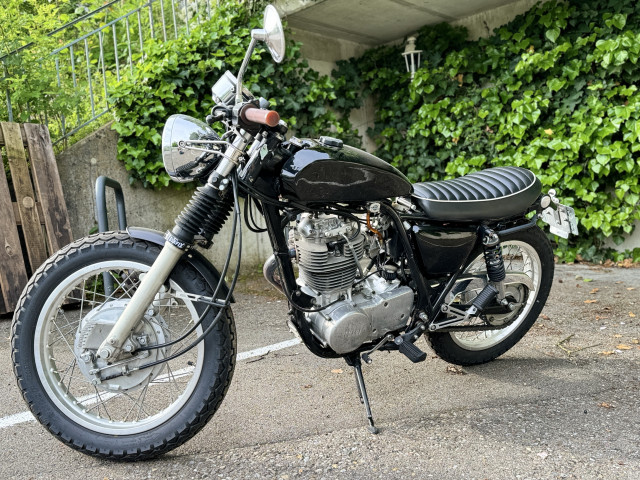 YAMAHA SR 500 (48T) Retro Used