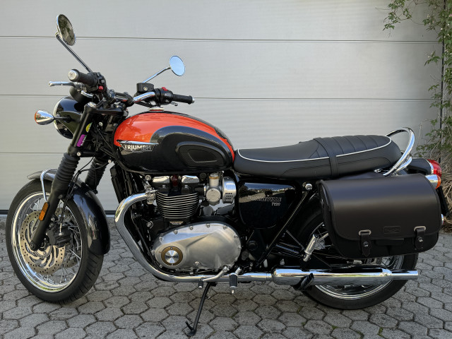 TRIUMPH Bonneville T120 Retro Occasion