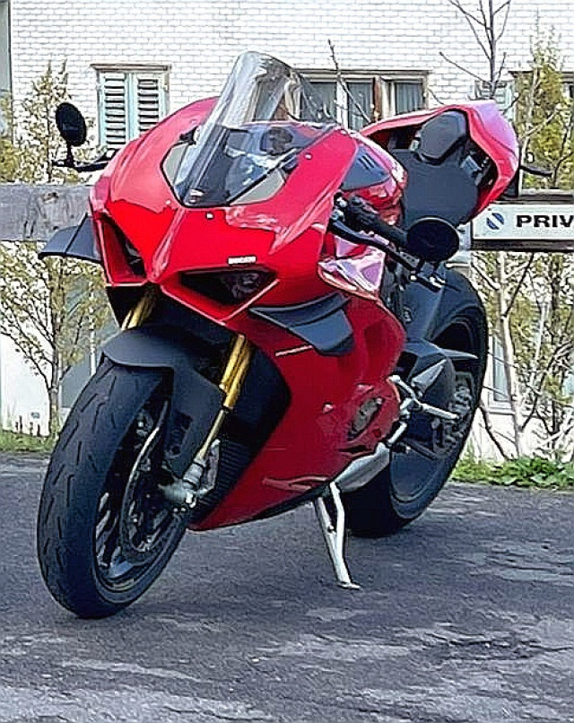 DUCATI Panigale 1103 V4 Sport Used