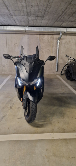 YAMAHA TMax 560 Tech Max Scooter Used