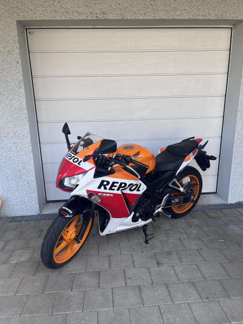 HONDA CBR 300 RA Sport Usato