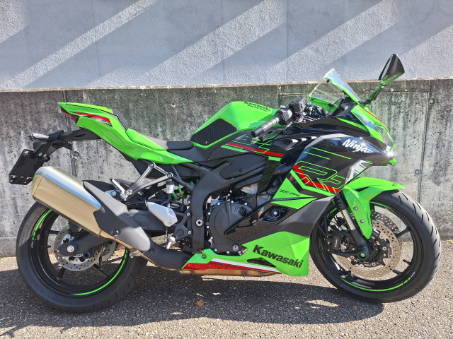 KAWASAKI Ninja ZX-4RR Sport Usato