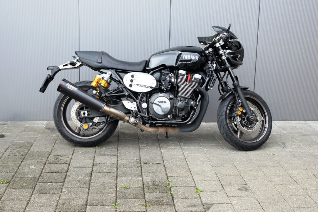 YAMAHA XJR 1300 Racer Retro Usato