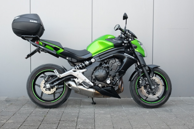 KAWASAKI ER-6n Naked Occasion