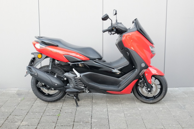 YAMAHA NMax 125 Roller Occasion