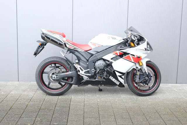 YAMAHA R1 Sport Occasion