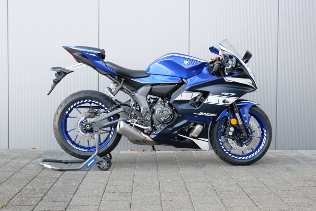 YAMAHA R7 Sport Neufahrzeug