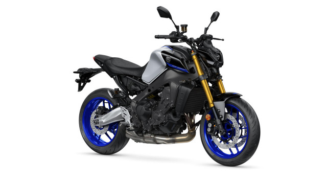 YAMAHA MT-09 SP Naked Neufahrzeug YAMAHA MT-09 SP Naked Neufahrzeug