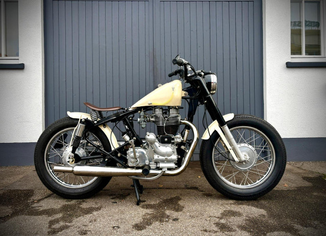ROYAL-ENFIELD Bullet 500 Retro Occasion