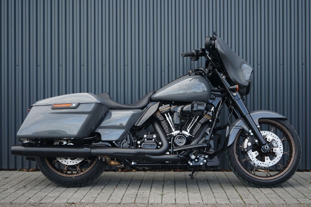 HARLEY-DAVIDSON FLHXST 1923 Street Glide ST 117 Touring Neufahrzeug