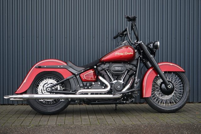 HARLEY-DAVIDSON FLHCS 1868 Heritage Classic 114 Touring Tageseinlösung