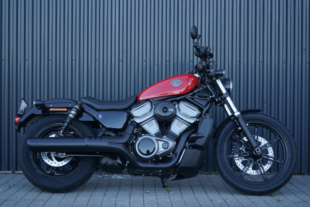 HARLEY-DAVIDSON RH 975 Nightster Custom Registrazione di un giorno