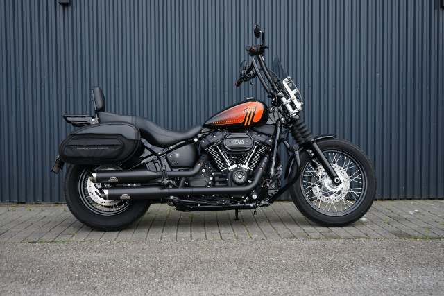 HARLEY-DAVIDSON FXBBS 1868 Street Bob 114 Custom Occasion