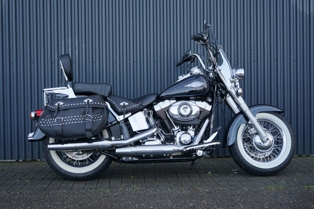 HARLEY-DAVIDSON FLSTC 1690 Softail Heritage Classic Custom Occasion