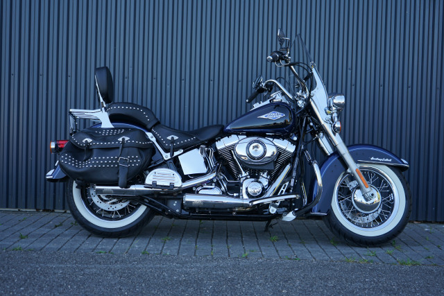 HARLEY-DAVIDSON FLSTC 1690 Softail Heritage Classic Custom Occasion