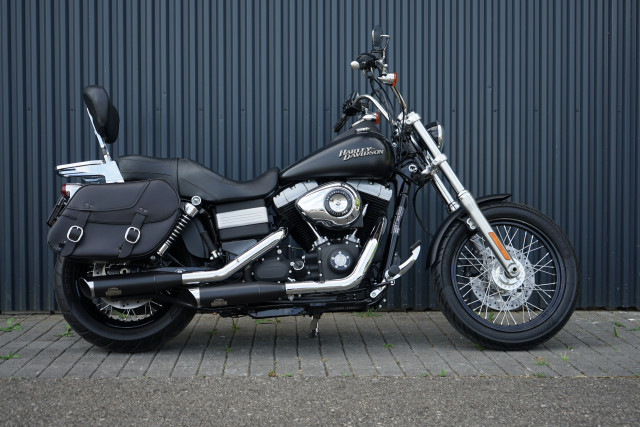 HARLEY-DAVIDSON FXDB 1584 Dyna Street Bob Custom Occasion