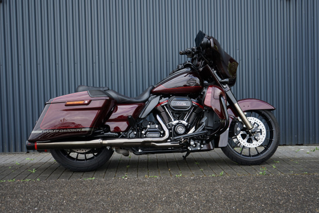 HARLEY-DAVIDSON FLHXSE 1923 CVO Street Glide 117 Touring Occasion