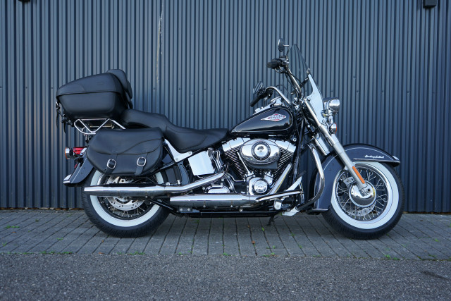 HARLEY-DAVIDSON FLSTC 1690 Softail Heritage Classic Custom Occasion