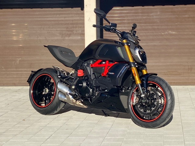 DUCATI Diavel 1260 S Naked Occasion