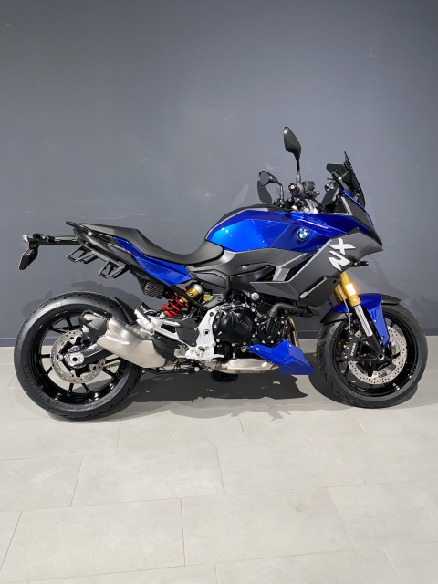 BMW F 900 XR Sport Touring Tageseinlösung