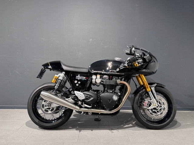 TRIUMPH Thruxton 1200 RS Retro Neufahrzeug