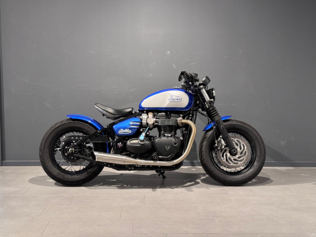 TRIUMPH Bonneville Bobber 1200 Retro Usato