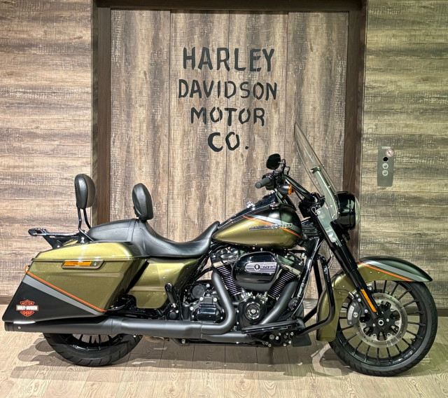 HARLEY-DAVIDSON FLHRXS 1745 Road King Special 107 Touring Occasion