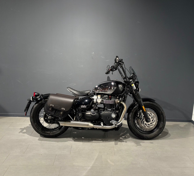 TRIUMPH Bonneville Bobber 1200 Retro Occasion