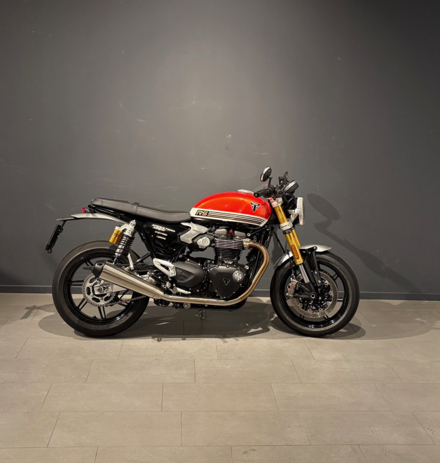 TRIUMPH Speed Twin 1200 RS Retro Neufahrzeug