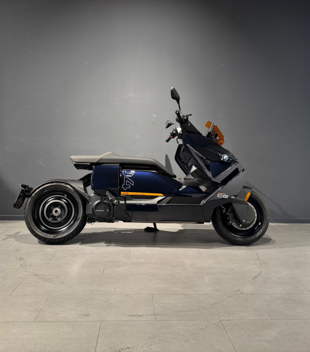 BMW CE 04 Avantgarde Scooter Demo vehicle