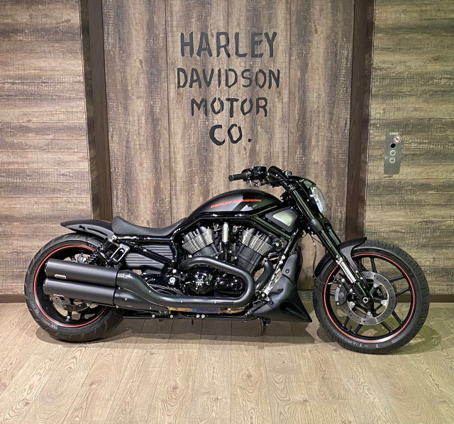 HARLEY-DAVIDSON VRSCDX 1250 V-Rod Night Rod Special Custom Occasion