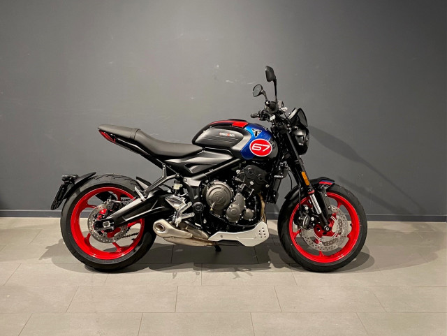 TRIUMPH Trident 660 Triple Tribute Edition Naked Neufahrzeug