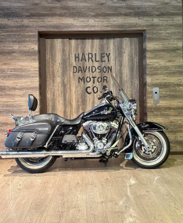HARLEY-DAVIDSON FLHRC 1690 Road King Classic Touring Occasion