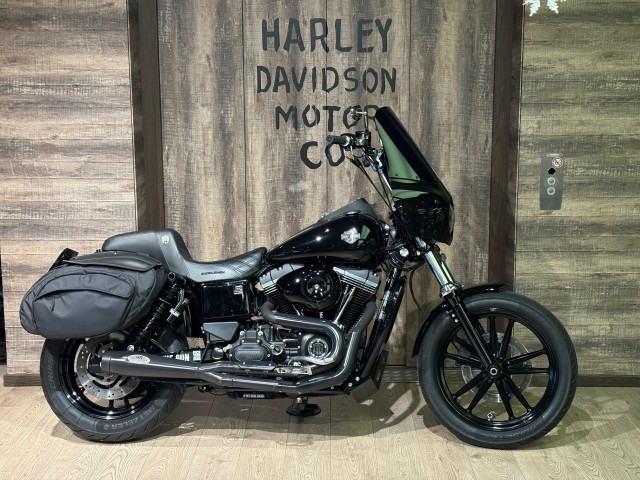 HARLEY-DAVIDSON FXDB 1584 Dyna Street Bob Custom Occasion