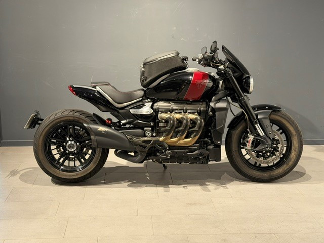 TRIUMPH Rocket 3 R Custom Occasion TRIUMPH Rocket 3 R Custom Occasion