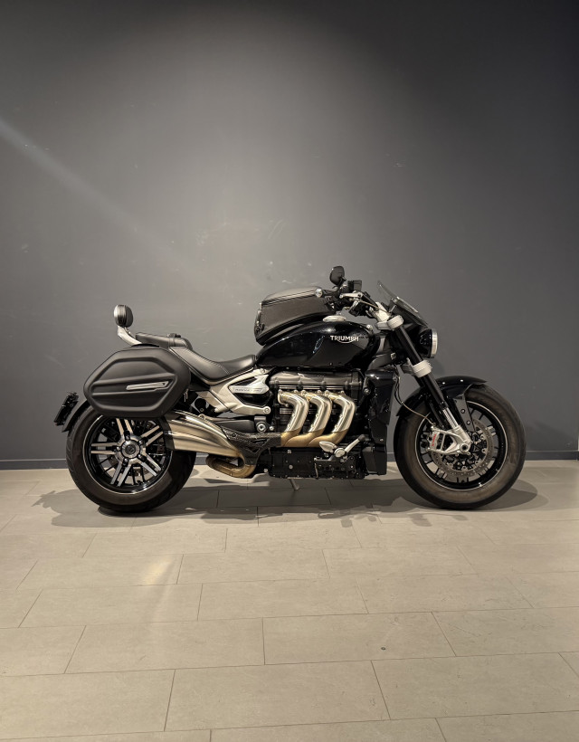 TRIUMPH Rocket 3 GT Triple Black Custom Occasion TRIUMPH Rocket 3 GT Triple Black Custom Occasion