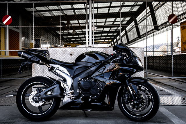 HONDA CBR 600 RR Sport Used