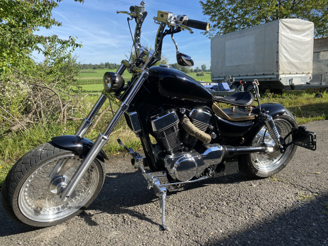 SUZUKI VS 1400 GLP Intruder Custom Occasion SUZUKI VS 1400 GLP Intruder Custom Occasion