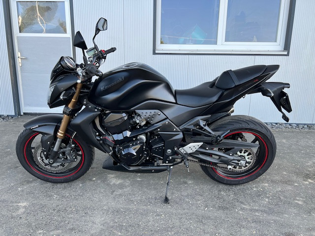 KAWASAKI Z 750 R Naked Used
