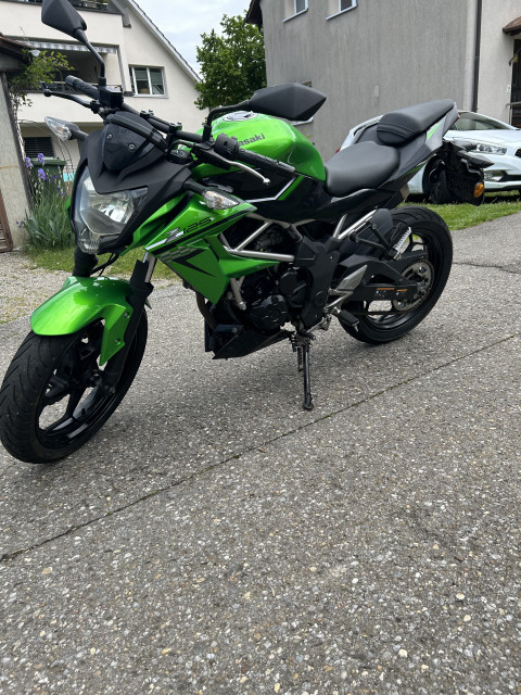 KAWASAKI Z 125 Naked Occasion