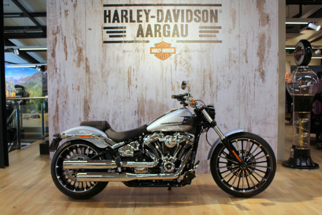 HARLEY-DAVIDSON FXBR 1923 Breakout 117 Custom Neufahrzeug